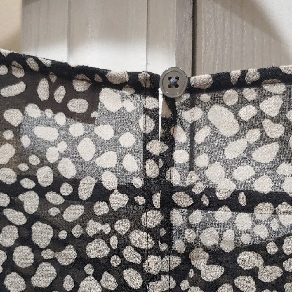 Ann Taylor Loft Black and White Ruffle Blouse - Picture 6 of 6